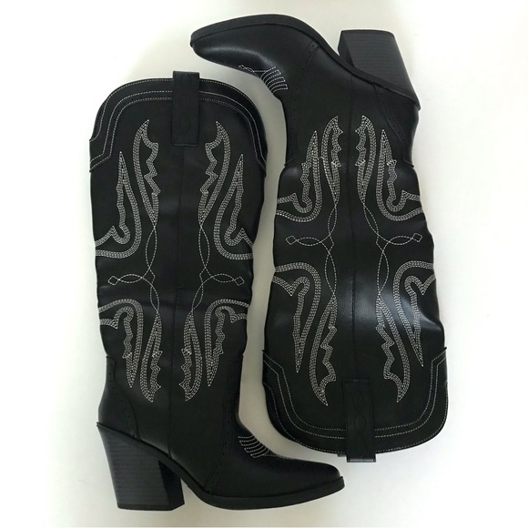 Kohl's Shoes - New! Women's Black Western Embroidered Mid-Calf Boots